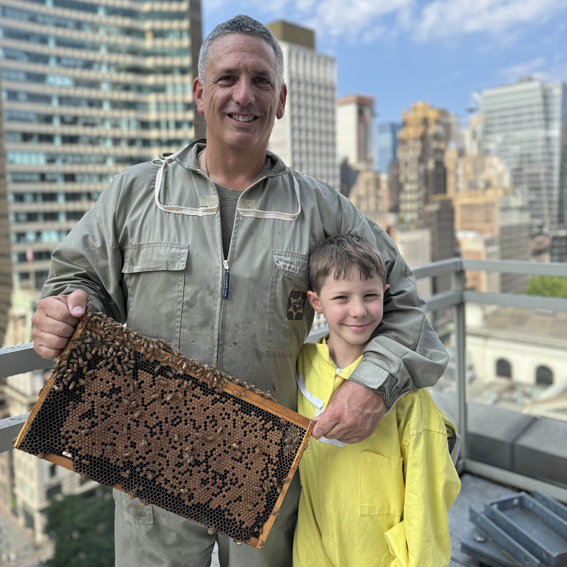 Sunday Platform with Andrew Cote: ‘Urban Beekeeping with Andrew’s Honey’
